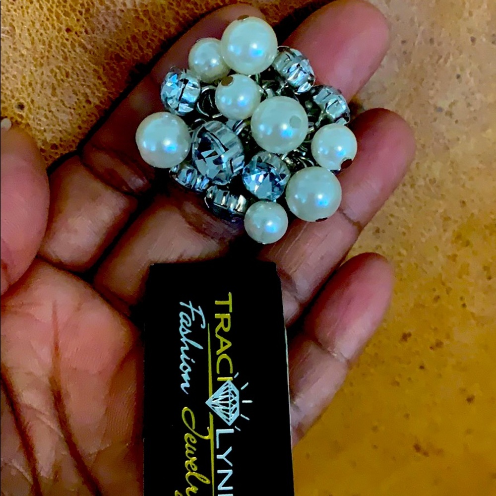 Heiress Pearl & Rhinestone Stretch Ring